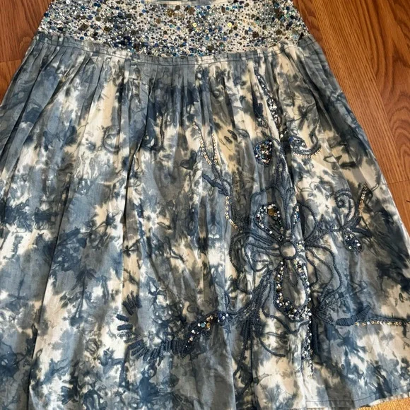Haven Bleu Sequin Beaded Floral Stitch Embroidered Blue Floral Skirt Boho Size S - Picture 2 of 5